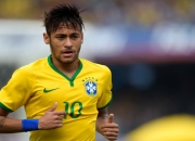 开云体育官网-绿茵场上的双重奏，C罗里程碑之夜与埃及战术压制瑞典的启示