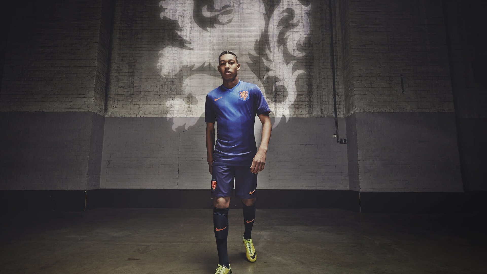 世界杯之夜，文班亚马的里程碑，当未来在哨声中降临